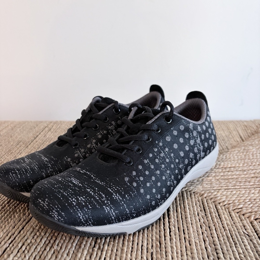 Dansko Shoes Womens Hanna Dot Athletic Sneaker‎ Lace Up Comfort Size 37 US 6.5-7